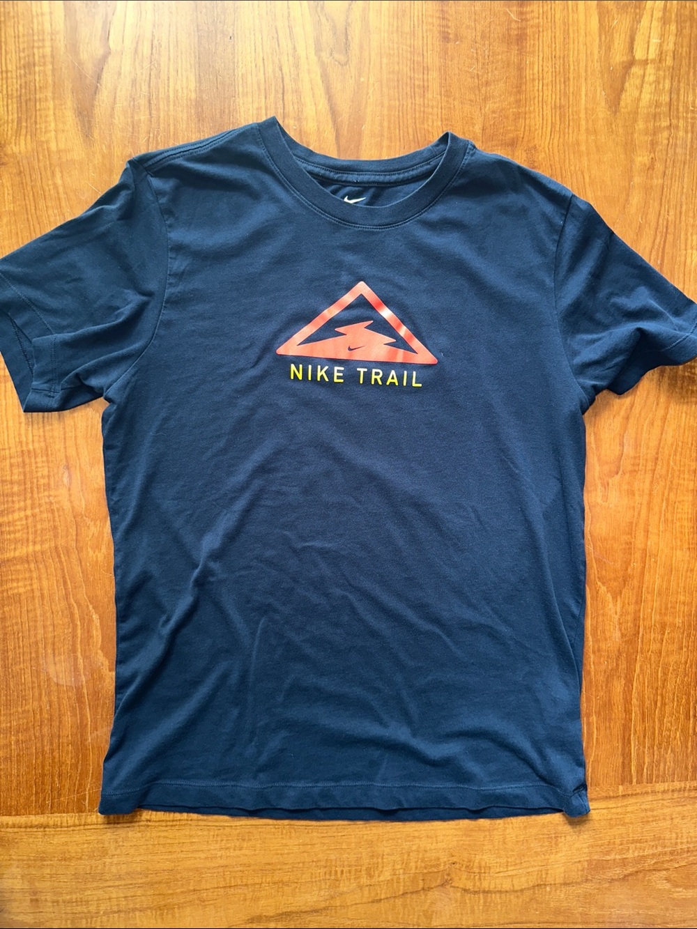 Nike Trail Men's black Graphic Tee